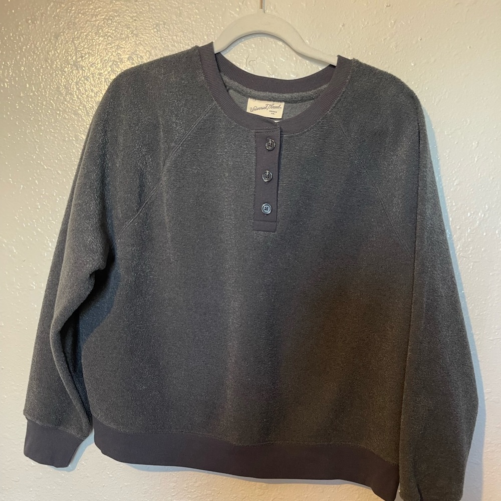 Universal Thread Sweatshirt